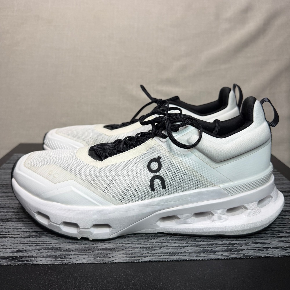 On Cloud Cloudnova X Running Shoes - Womens 9.5 - White Black 3WE30410462